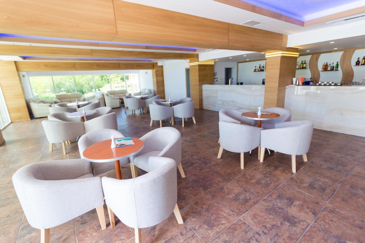 Bilyana Beach Hotel Nesebar Bagian luar foto
