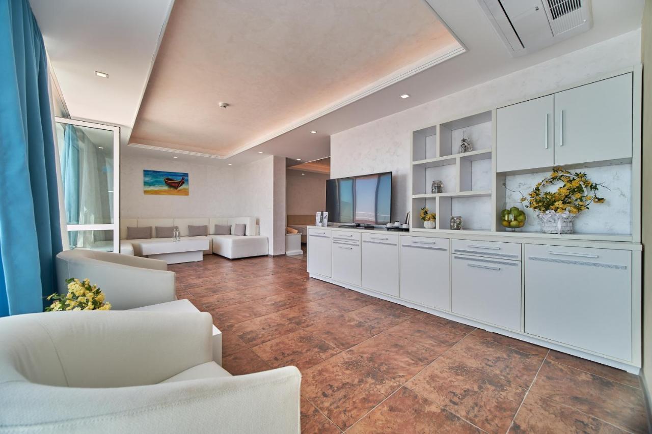 Bilyana Beach Hotel Nesebar Bagian luar foto