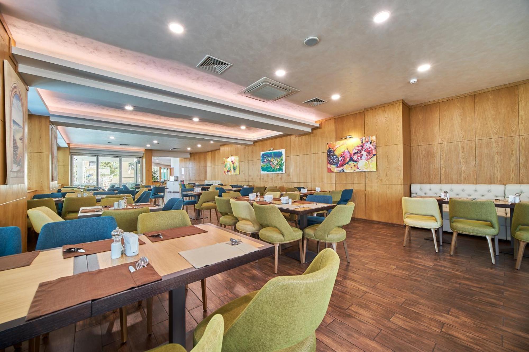 Bilyana Beach Hotel Nesebar Bagian luar foto